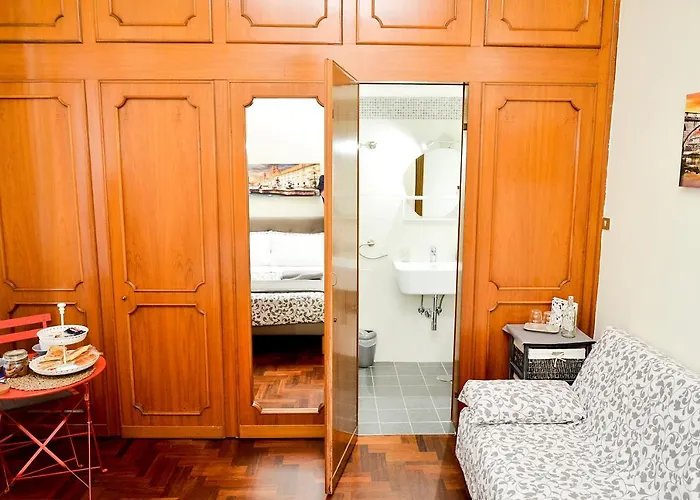 Lost In Trastevere Bed and Breakfast 2*